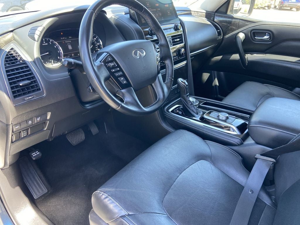 2024 INFINITI QX80 LUXE
