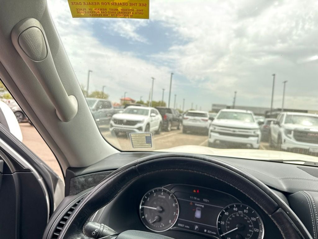 2021 INFINITI QX80 LUXE