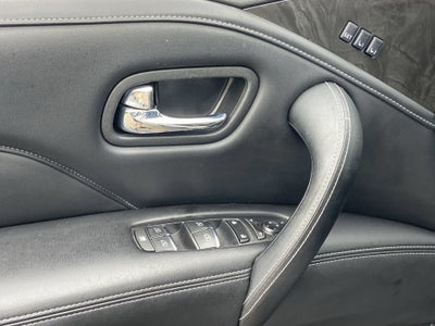 2022 INFINITI QX80 LUXE