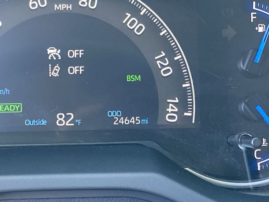 2025 Toyota RAV4 Hybrid XLE