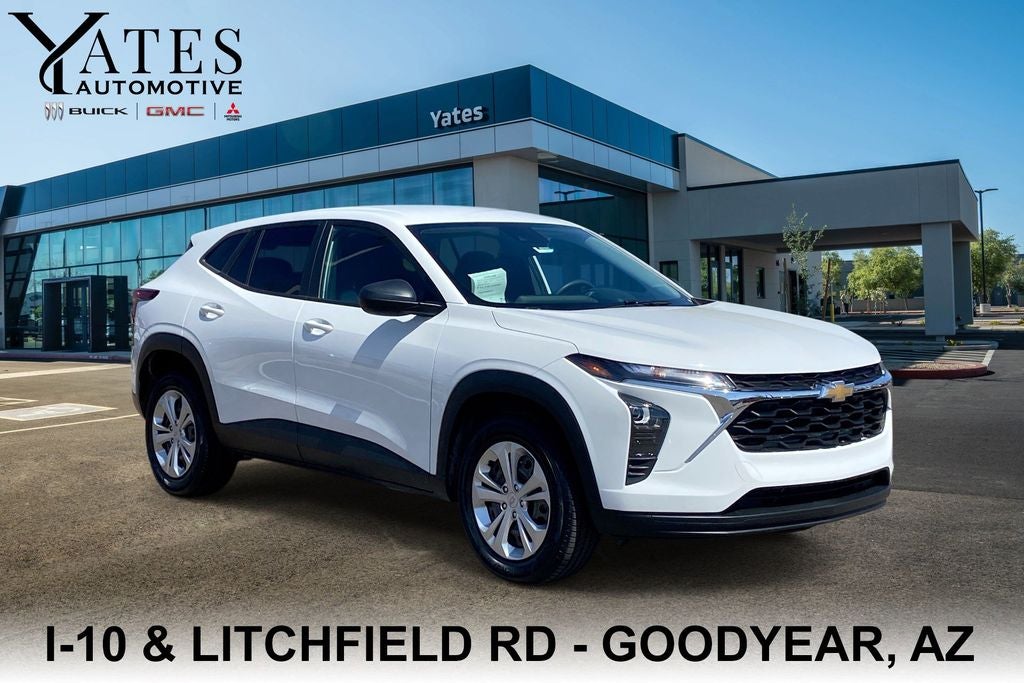 2024 Chevrolet Trax LS's photo