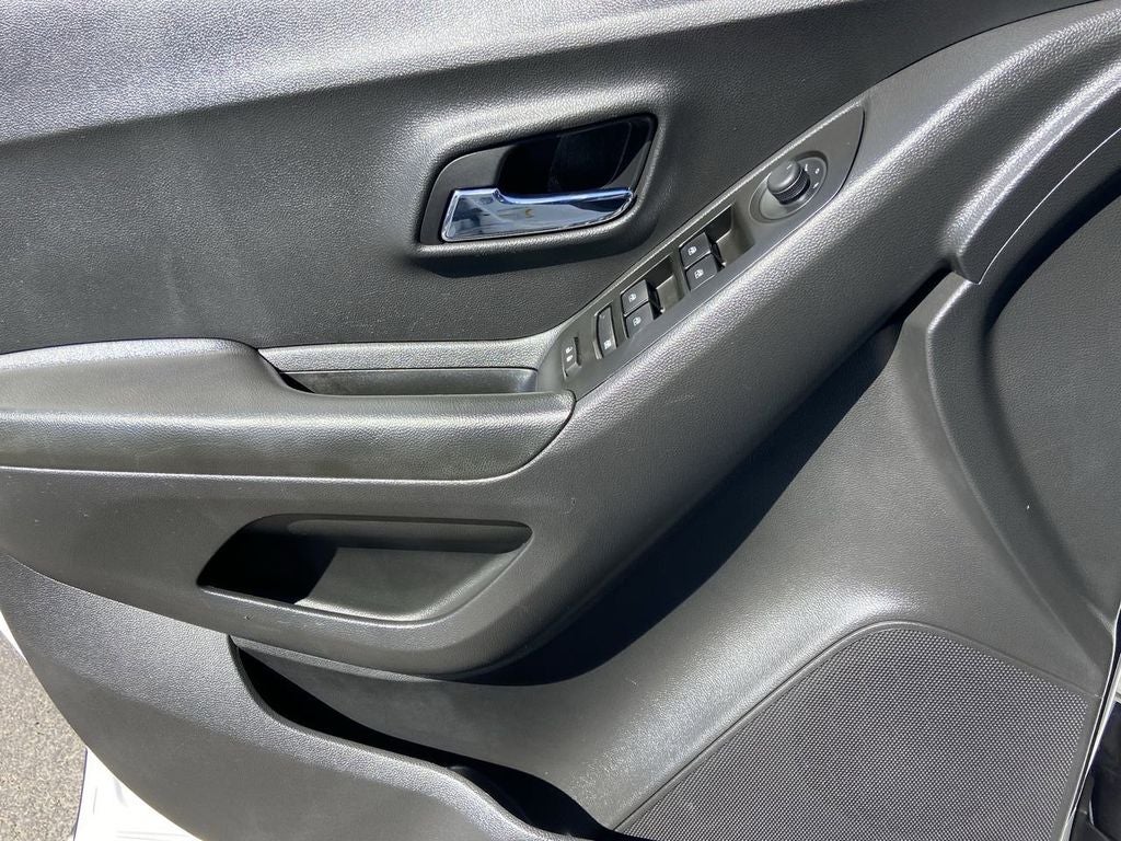 2021 Chevrolet Trax LS