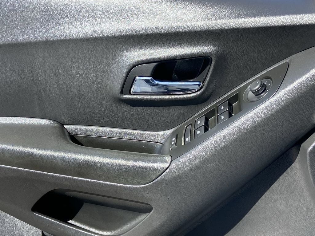 2021 Chevrolet Trax LS