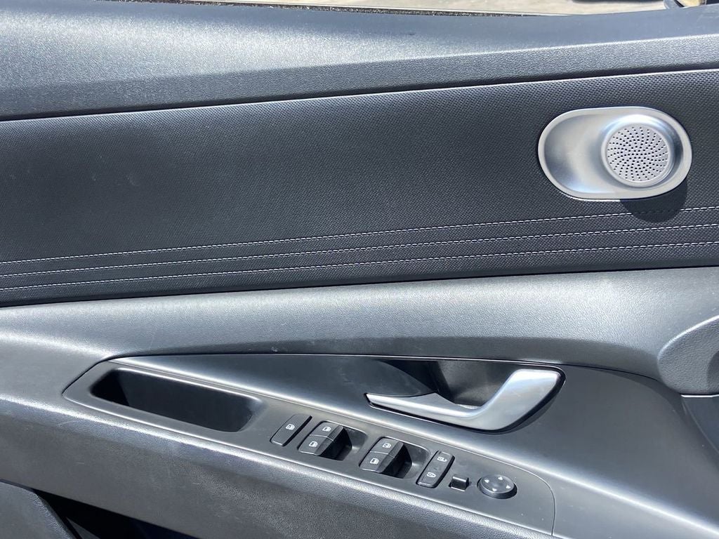 2023 Hyundai Elantra Hybrid Blue