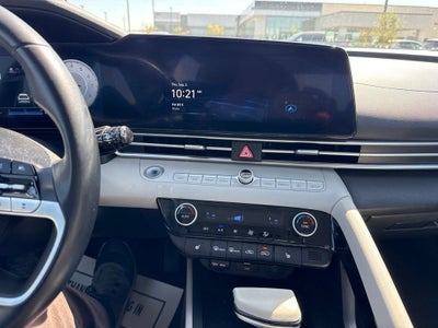 2024 Hyundai Elantra Limited