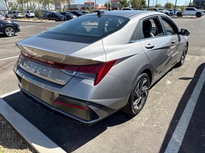 2024 Hyundai Elantra Limited