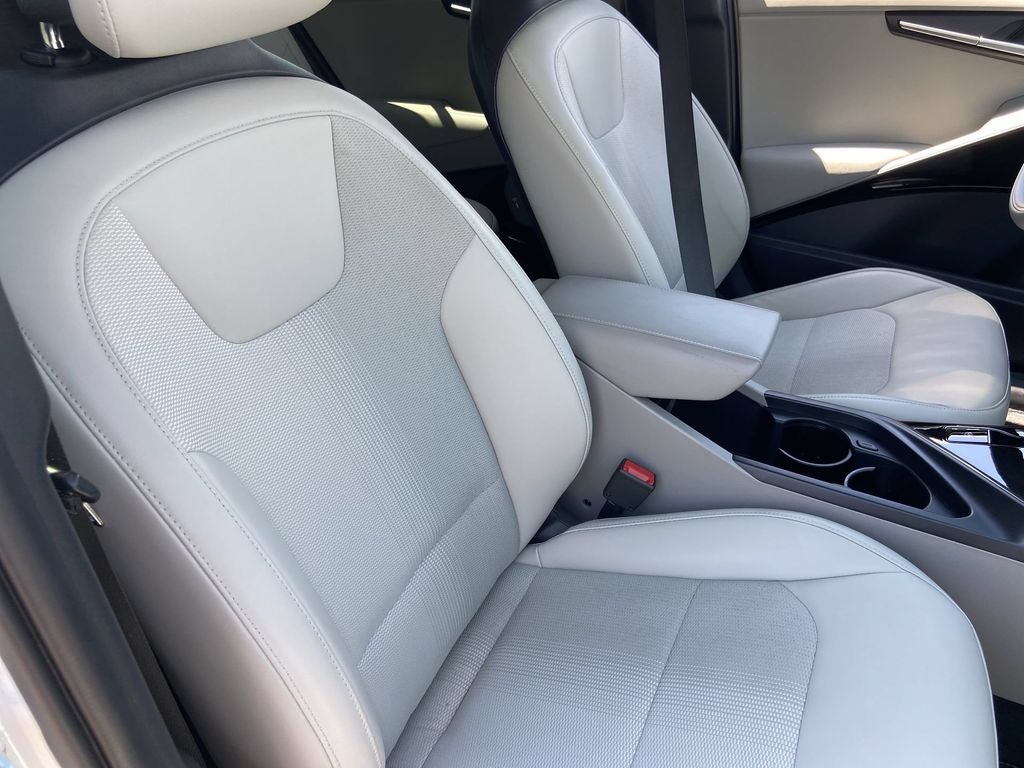 2023 Kia Niro EV Wind