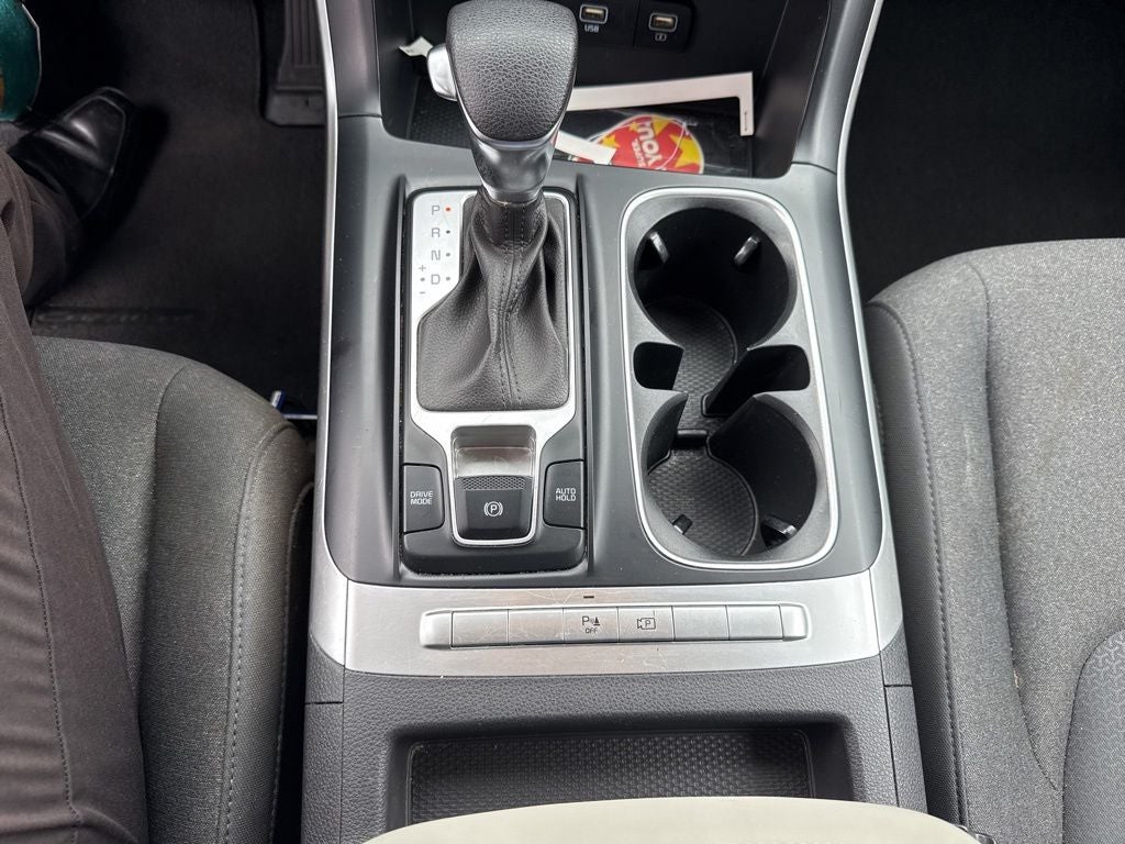 2023 Kia Carnival LX