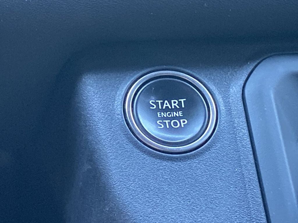 2023 Land Rover Defender 110 V8
