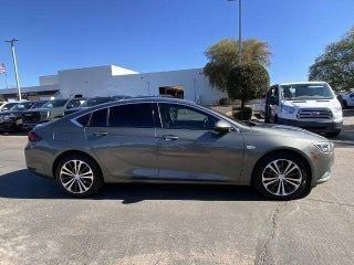2018 Buick Regal Essence