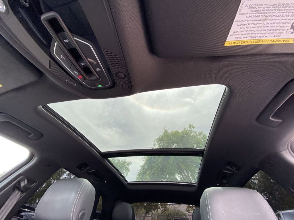 2022 Audi SQ5 Premium Plus quattro