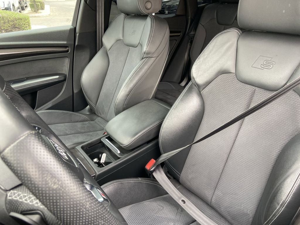 2022 Audi SQ5 Premium Plus quattro