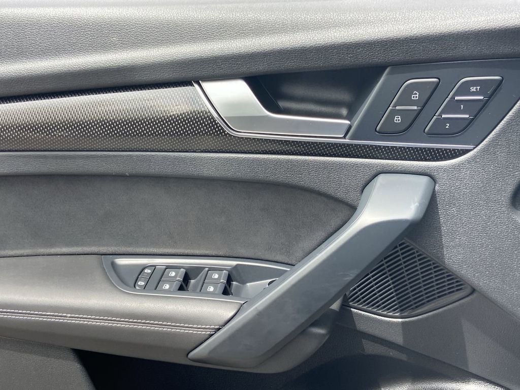 2022 Audi SQ5 Premium Plus quattro