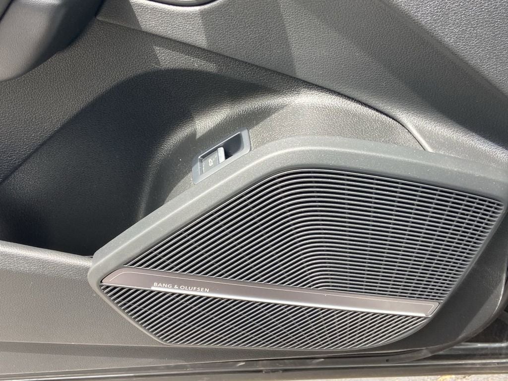 2022 Audi SQ5 Premium Plus quattro