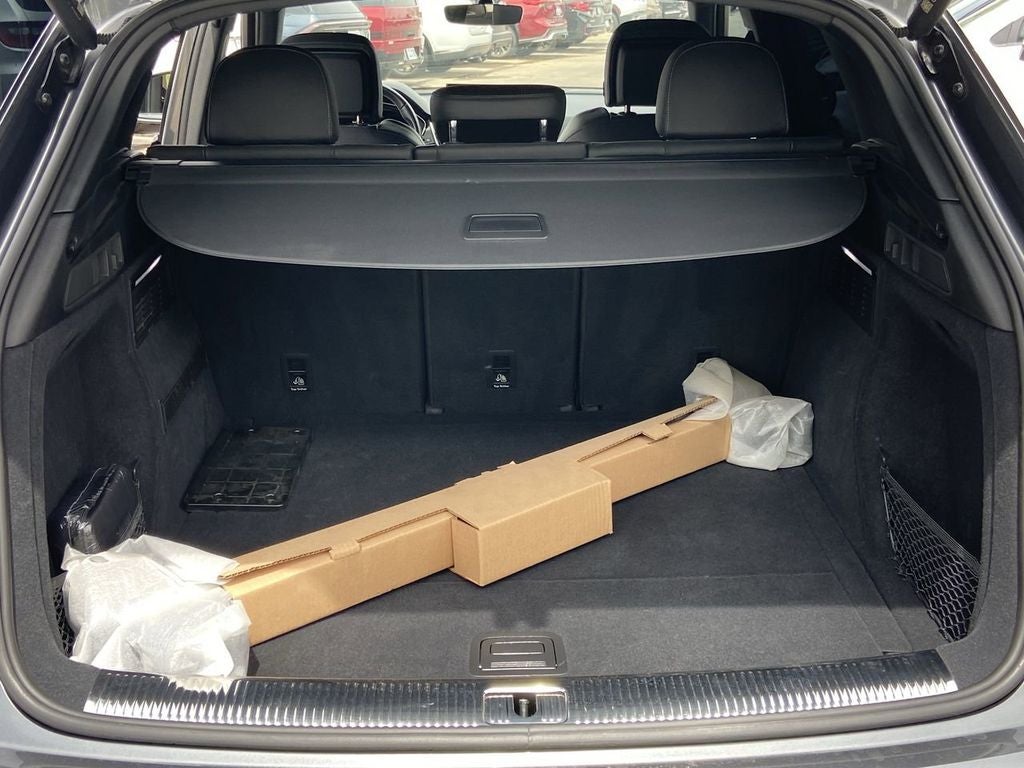 2022 Audi SQ5 Premium Plus quattro