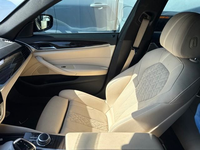 2022 BMW 5 Series 530i