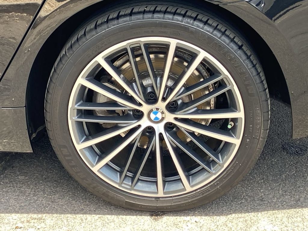 2022 BMW 5 Series 530i