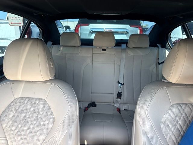 2022 BMW 5 Series 530i