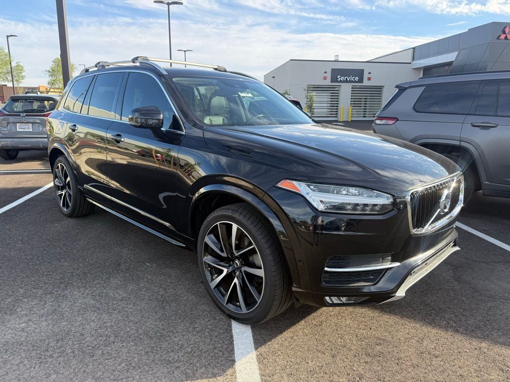 2019 Volvo XC90 T6 Momentum