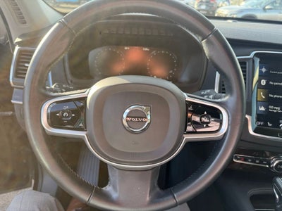 2019 Volvo XC90 T6 Momentum